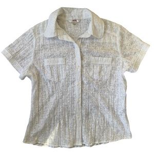 Alia Petite Medium White Floral Short Sleeve Button Down Blouse